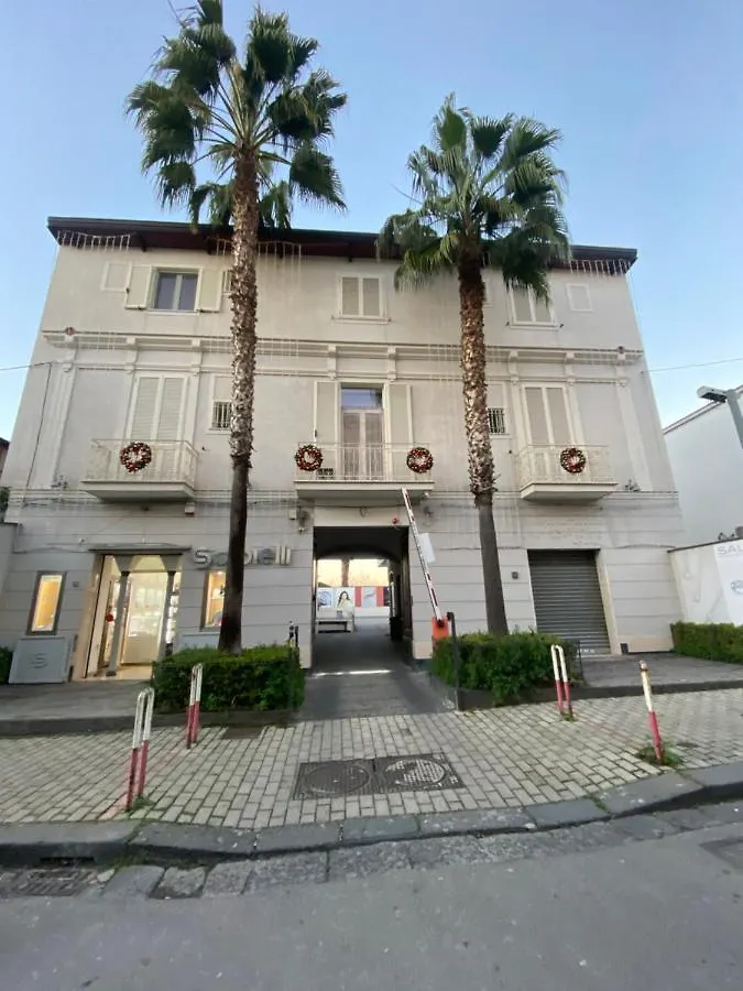 Nobile Dimora Apartment Naples 0*,